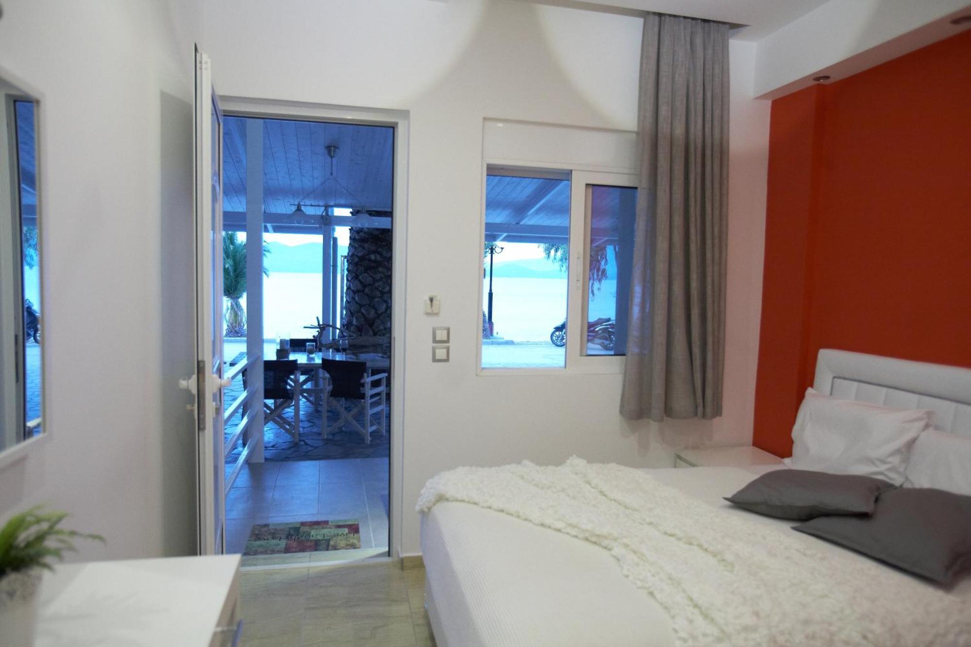 Ammos Beach Glifa  Ruang foto