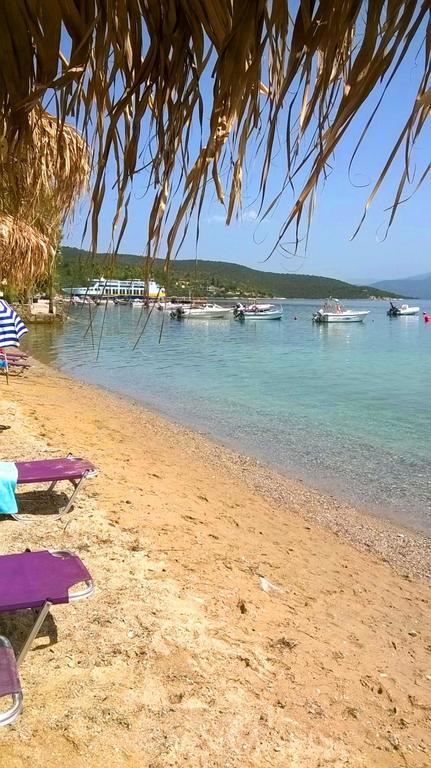 Ammos Beach Glifa  Bagian luar foto